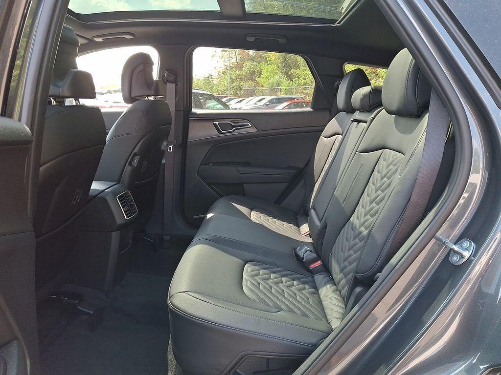 new 2026 Kia Sportage Hybrid car, priced at $36,187