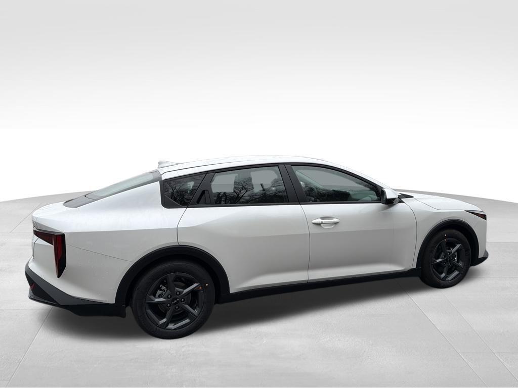 new 2025 Kia K4 car, priced at $23,675
