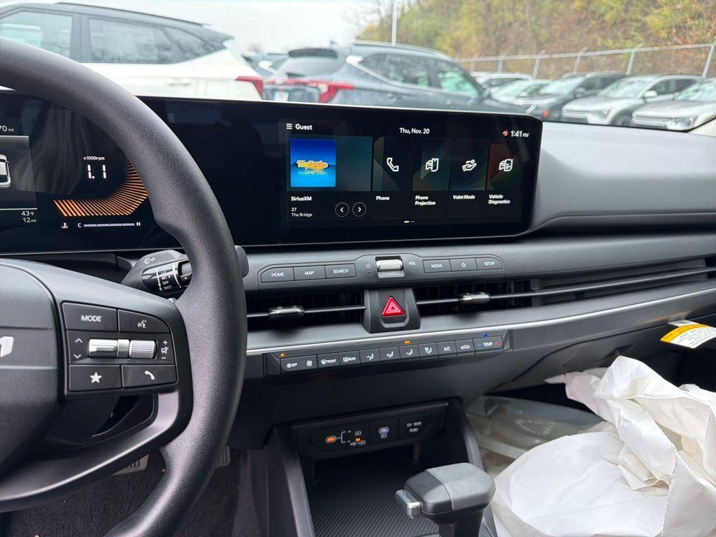 new 2025 Kia K4 car, priced at $23,675