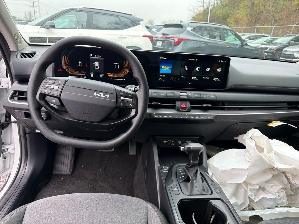 new 2025 Kia K4 car, priced at $23,675