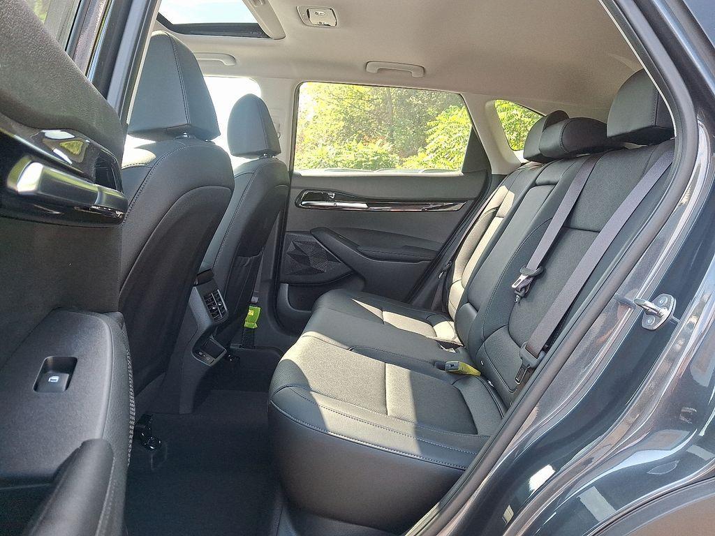 new 2026 Kia Seltos car, priced at $29,829