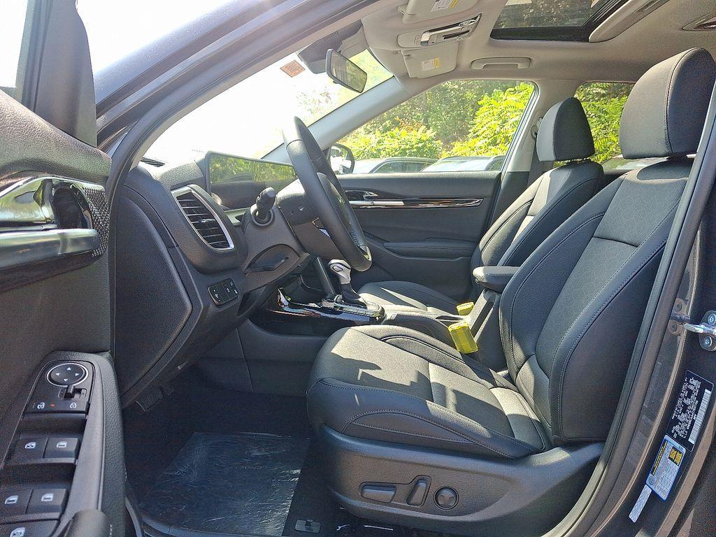 new 2026 Kia Seltos car, priced at $29,829
