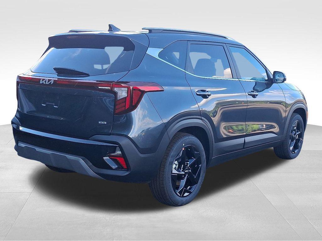 new 2026 Kia Seltos car, priced at $29,599
