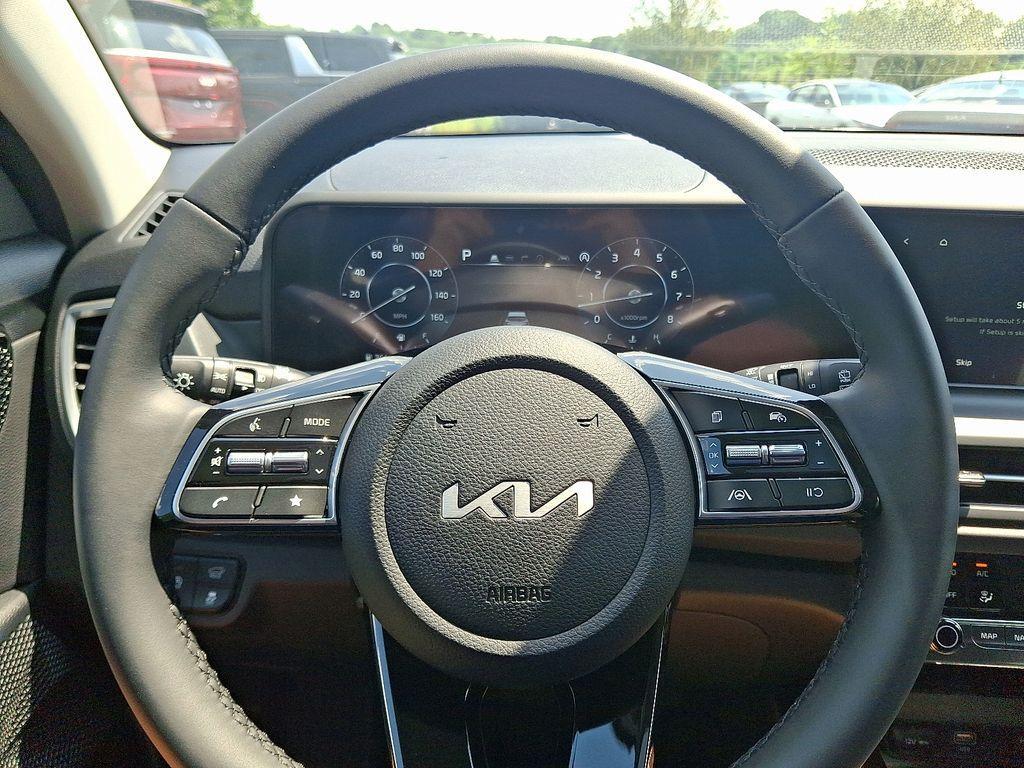 new 2026 Kia Seltos car, priced at $29,599