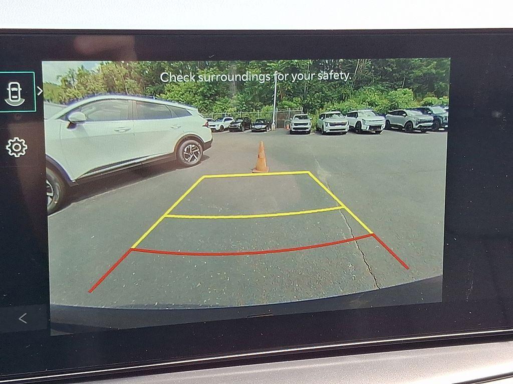 new 2025 Kia Sorento car, priced at $36,258