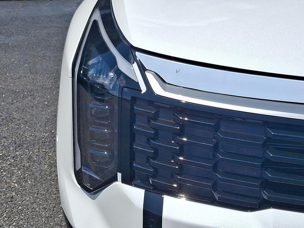 new 2026 Kia Sportage Hybrid car, priced at $40,666