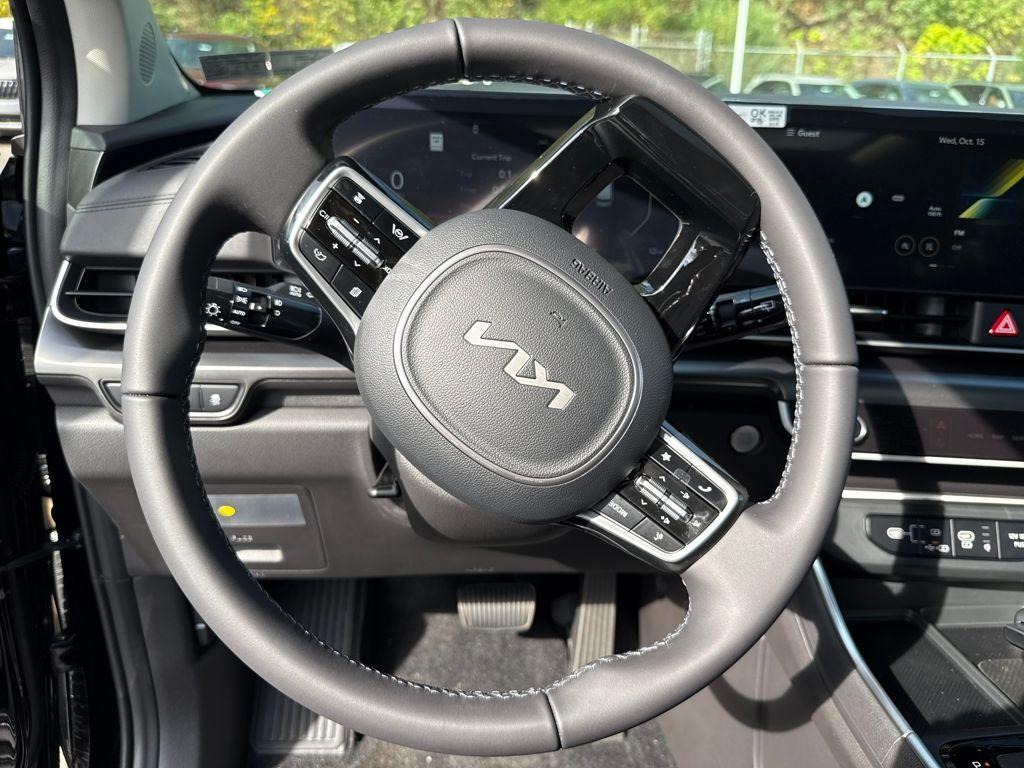 new 2026 Kia Carnival car, priced at $47,202