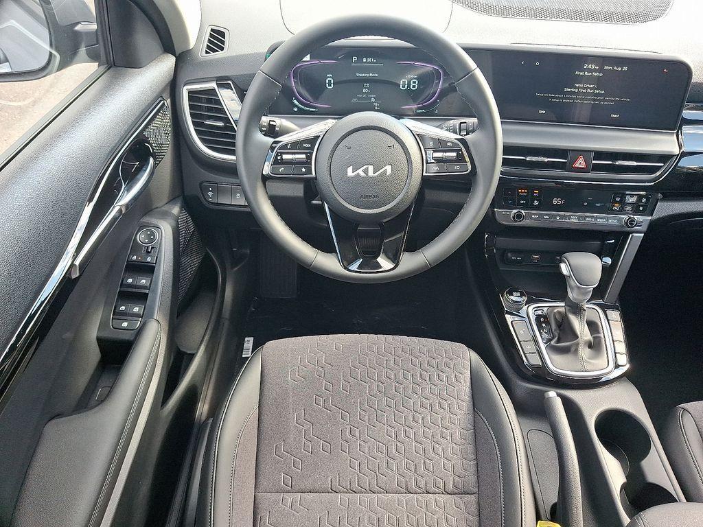 new 2026 Kia Seltos car, priced at $27,498