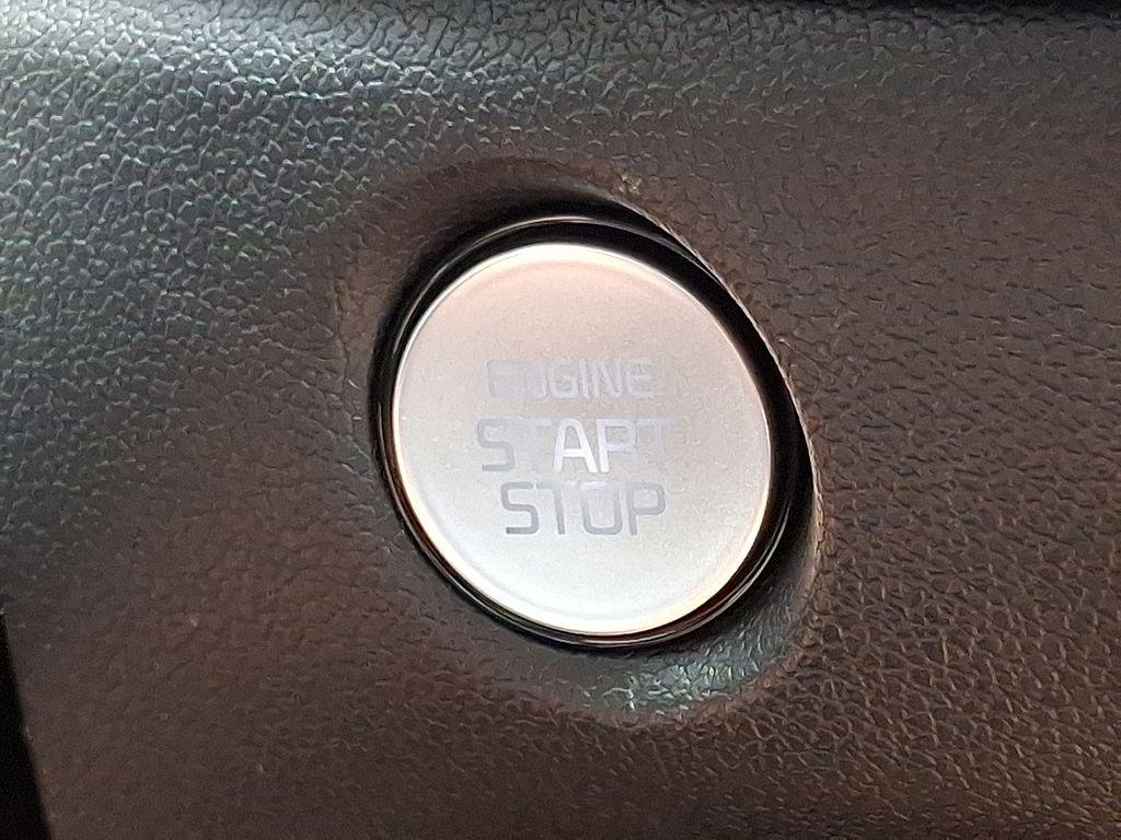 new 2025 Kia Sorento car, priced at $36,525