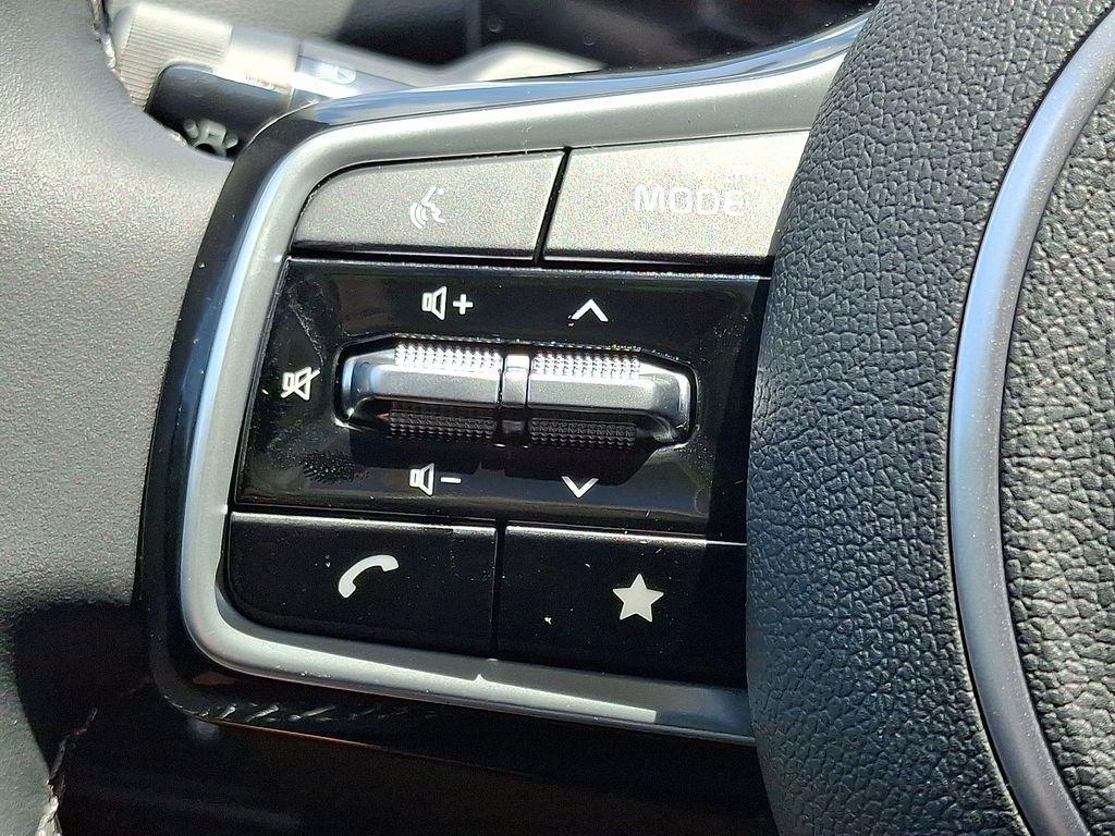 new 2025 Kia Sorento car, priced at $36,525