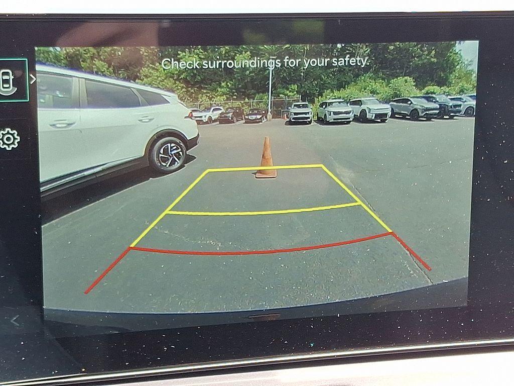 new 2025 Kia Sorento car, priced at $36,525