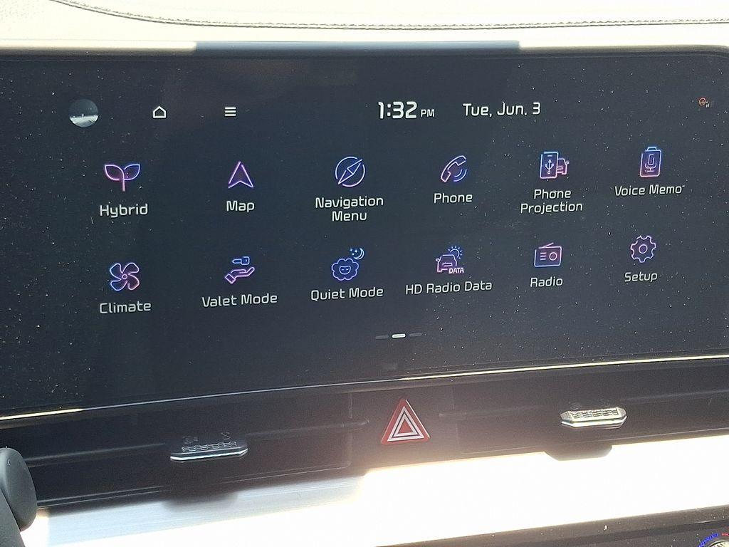 new 2025 Kia Sportage Hybrid car, priced at $34,023