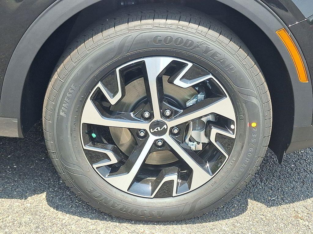 new 2025 Kia Sportage Hybrid car, priced at $34,023