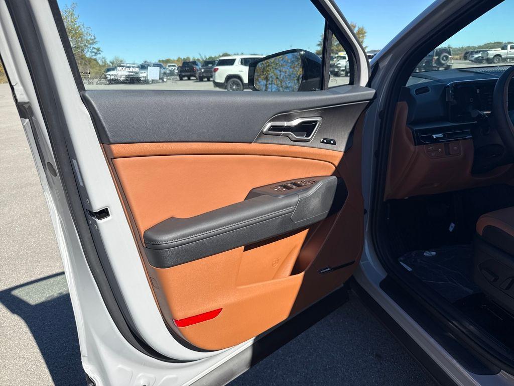 new 2026 Kia Sportage car, priced at $36,970