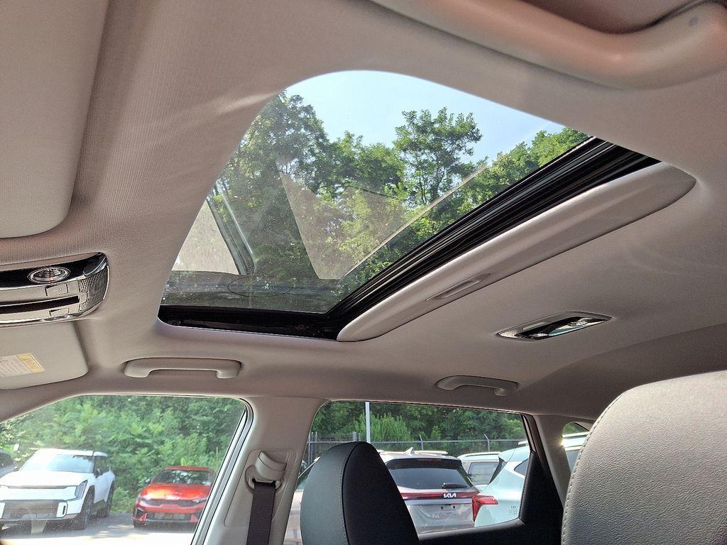 new 2026 Kia Seltos car, priced at $29,599