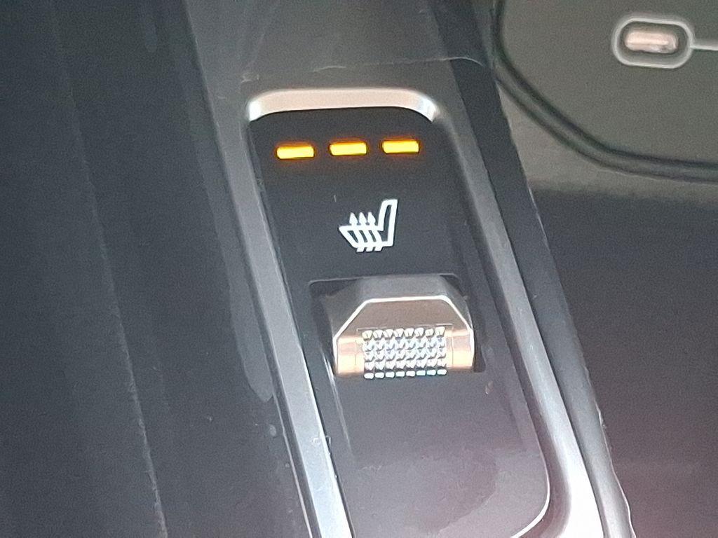 new 2026 Kia Sorento car, priced at $39,318