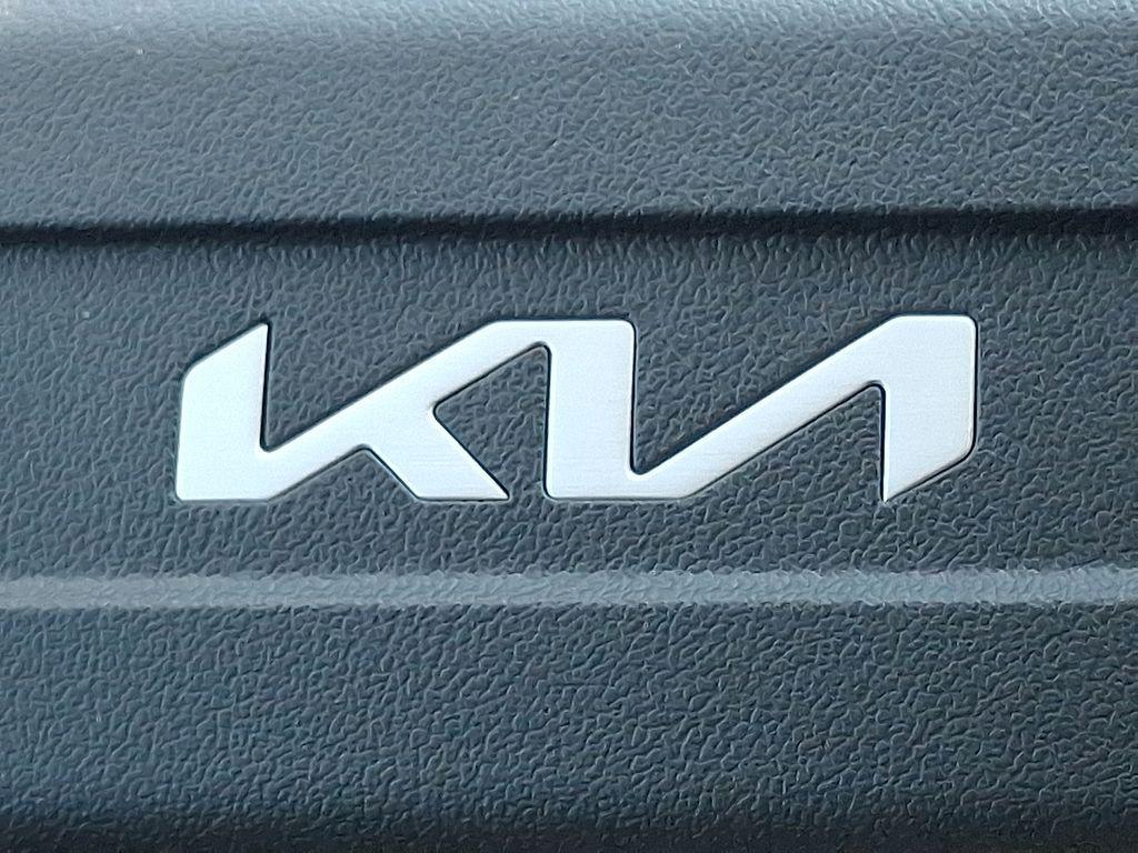 new 2026 Kia Sorento car, priced at $39,318