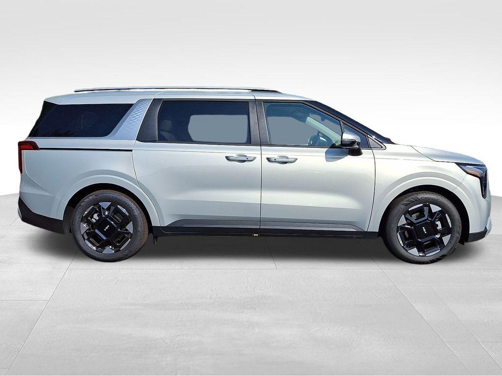 new 2026 Kia Carnival car, priced at $41,965