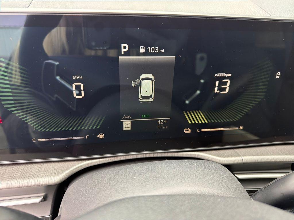 new 2026 Kia Sportage Hybrid car, priced at $36,733