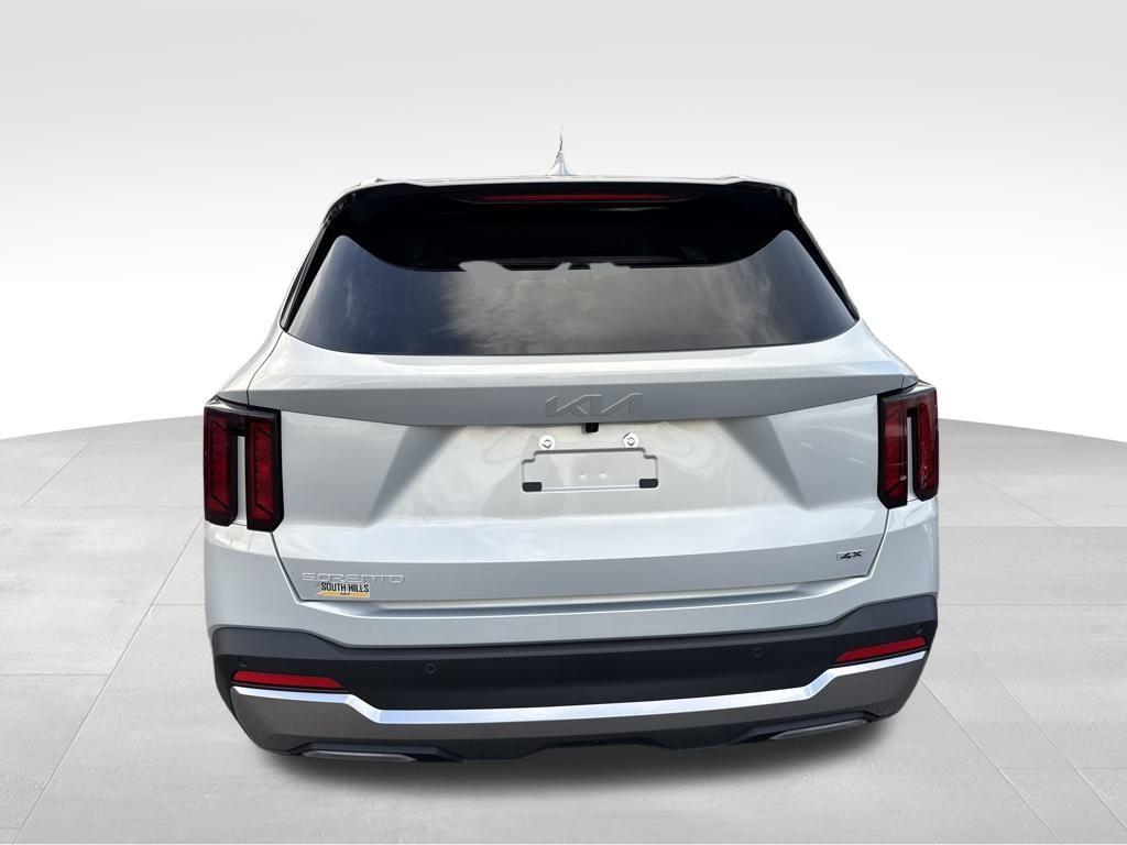 new 2026 Kia Sorento car, priced at $40,130