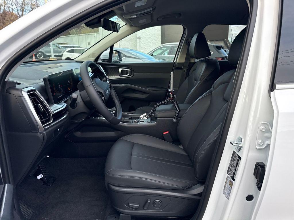 new 2026 Kia Sorento car, priced at $37,962