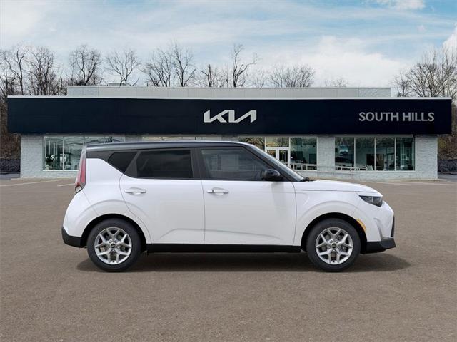 new 2025 Kia Soul car, priced at $23,597