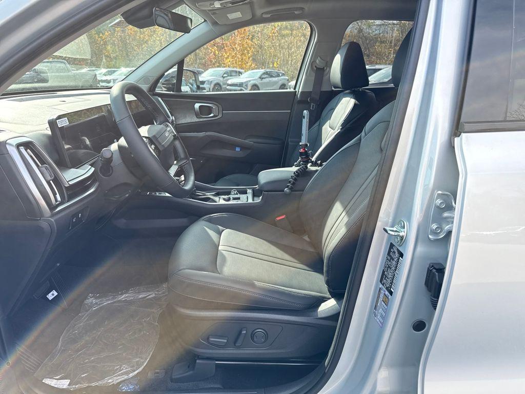 new 2026 Kia Sorento car, priced at $42,540