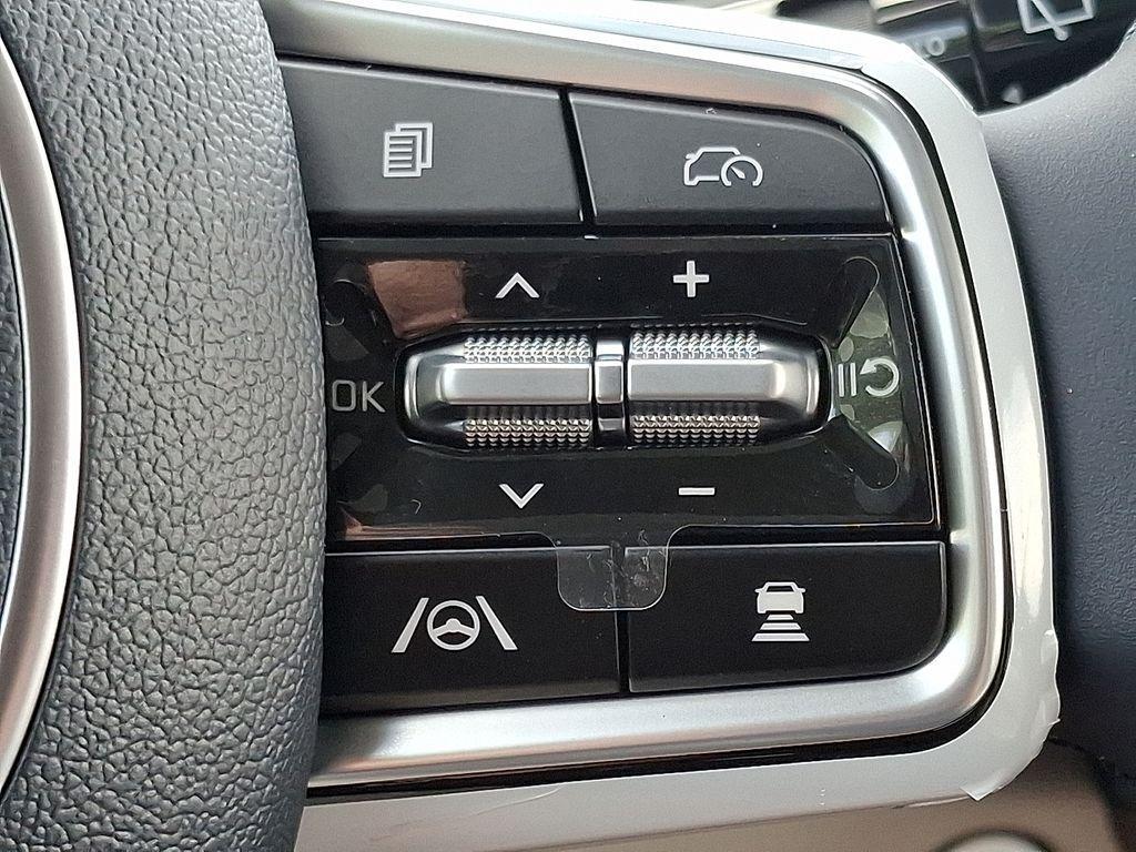 new 2026 Kia Carnival car, priced at $41,989