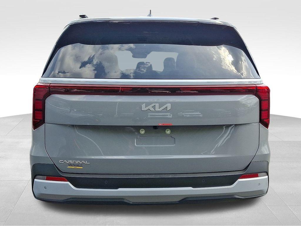 new 2026 Kia Carnival car, priced at $41,989