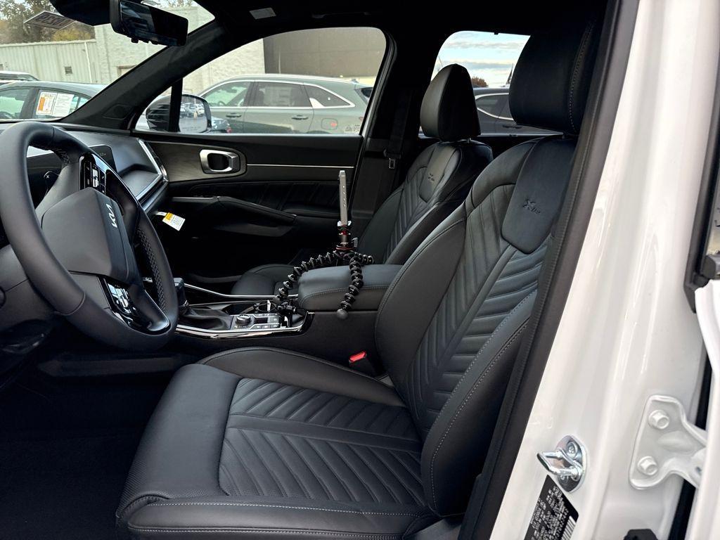 new 2026 Kia Sorento car, priced at $46,556