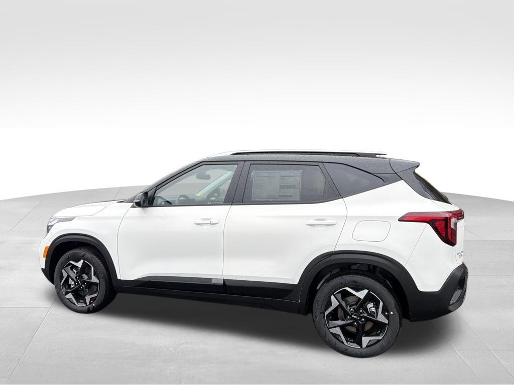 new 2026 Kia Seltos car, priced at $27,872