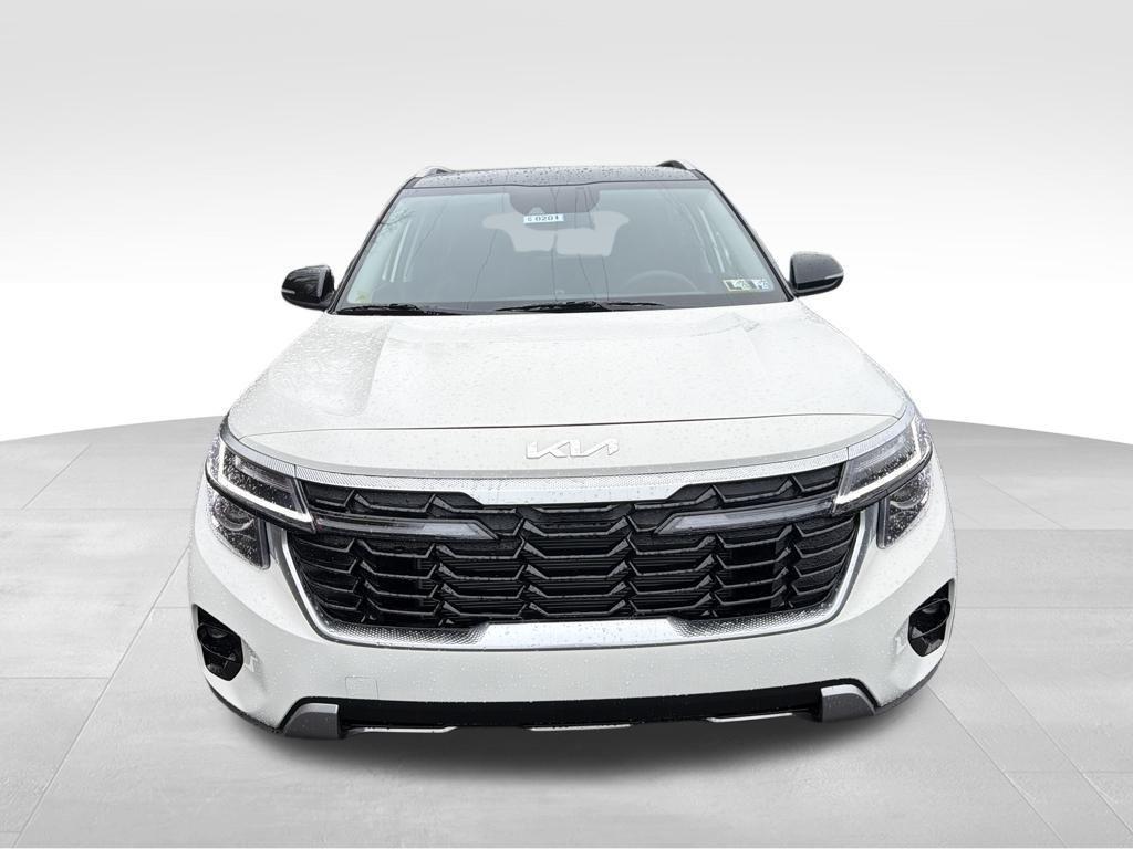 new 2026 Kia Seltos car, priced at $27,872