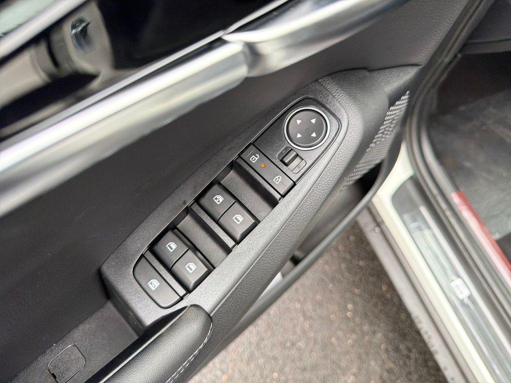 new 2026 Kia Seltos car, priced at $27,872