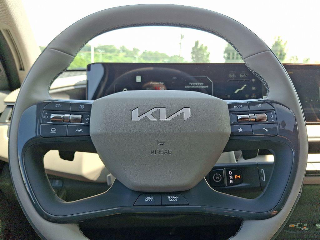 new 2026 Kia EV9 car, priced at $53,297