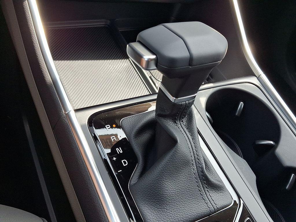 new 2026 Kia Carnival car, priced at $41,505