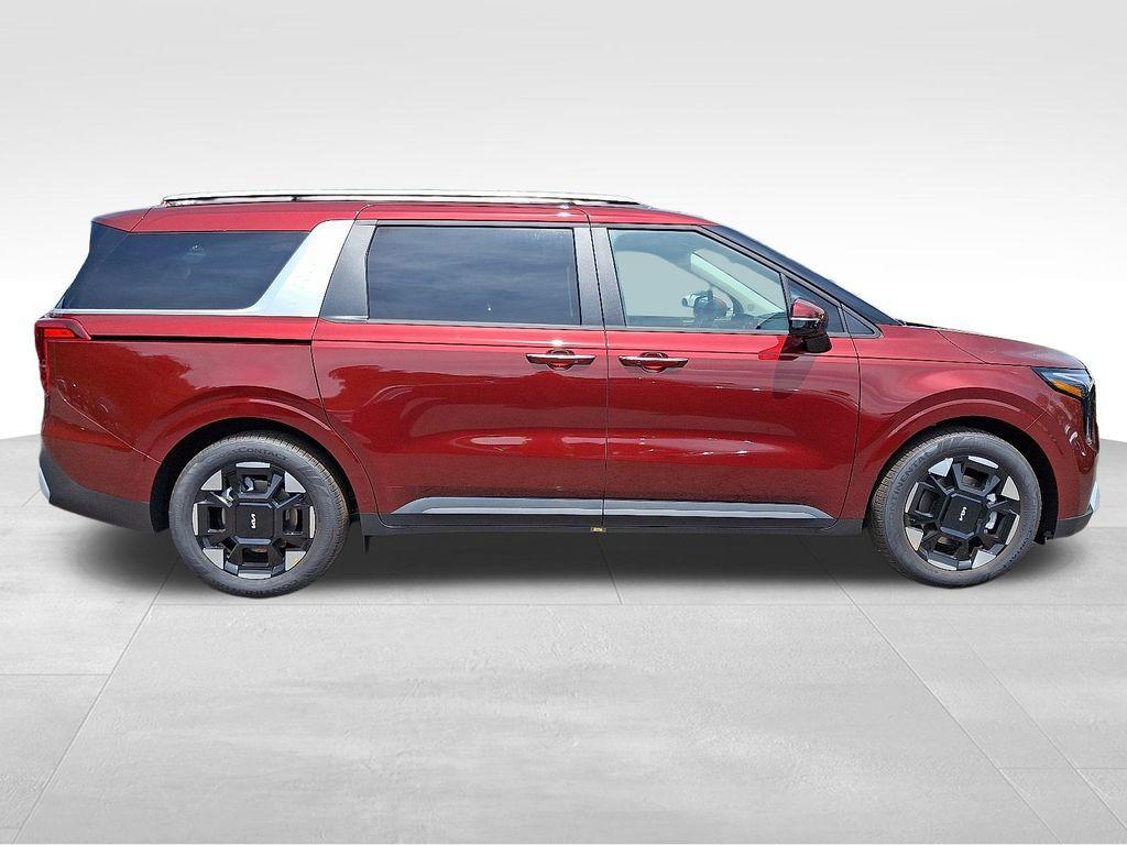new 2026 Kia Carnival car, priced at $41,505