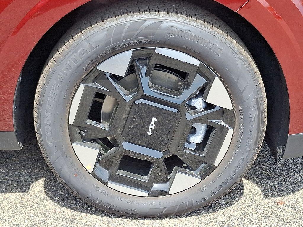 new 2026 Kia Carnival car, priced at $41,505