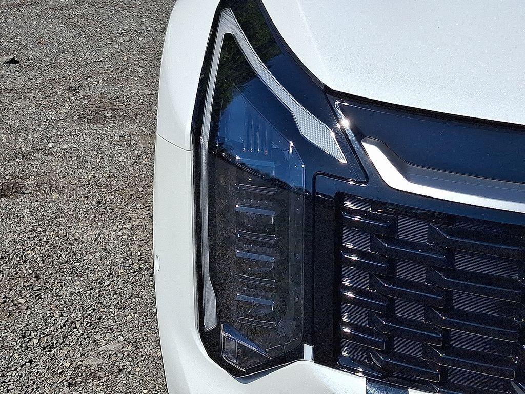 new 2026 Kia Sportage Hybrid car, priced at $41,328