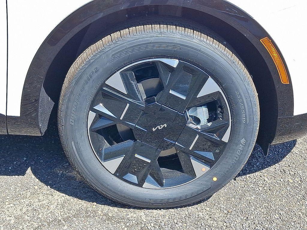 new 2026 Kia Sportage Hybrid car, priced at $41,328