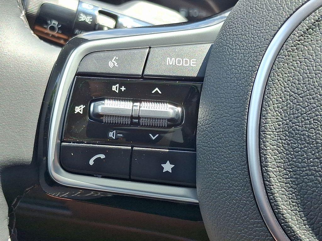 new 2025 Kia Sorento car, priced at $42,966