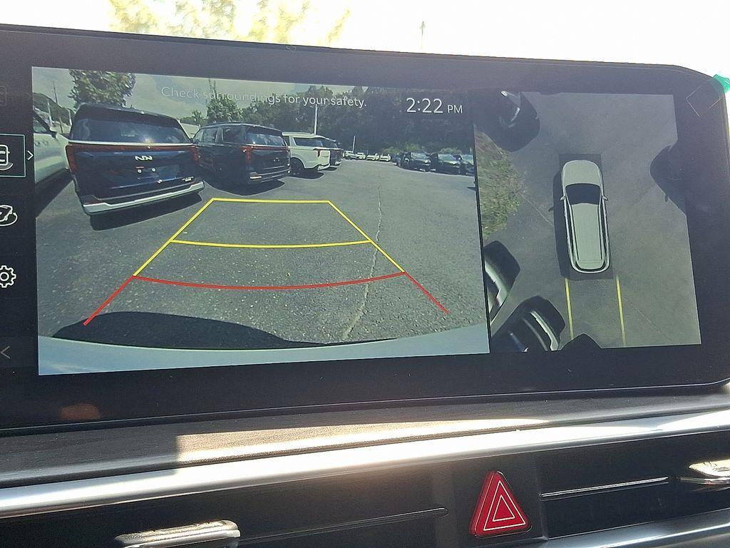 new 2025 Kia Sorento car, priced at $42,966