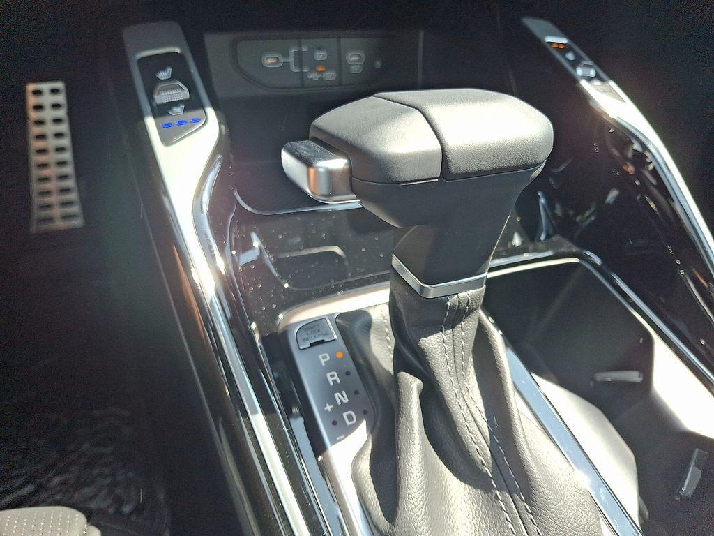 new 2025 Kia Sorento car, priced at $42,966