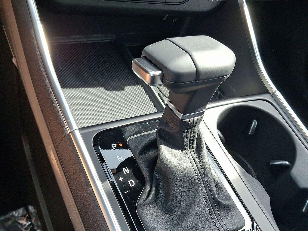 new 2026 Kia Carnival car, priced at $42,112