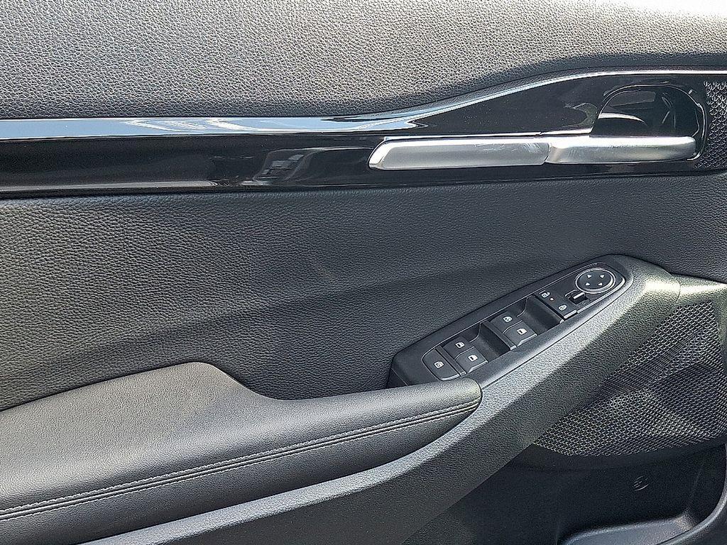 new 2026 Kia Seltos car, priced at $27,865