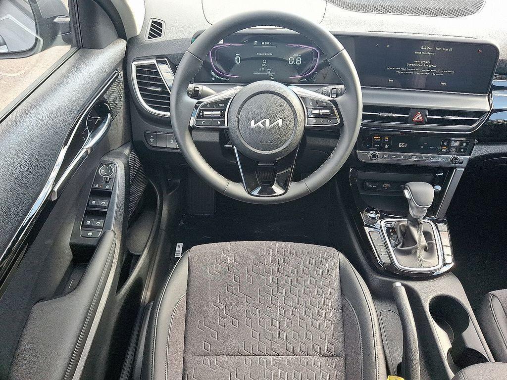 new 2026 Kia Seltos car, priced at $27,865
