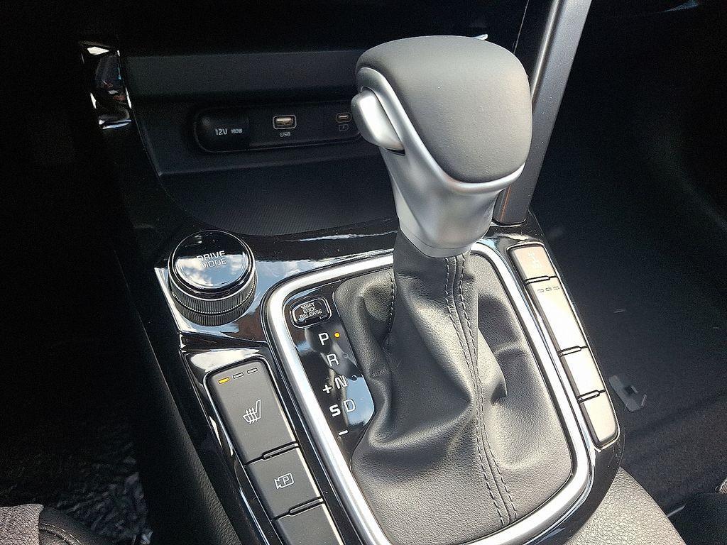 new 2026 Kia Seltos car, priced at $27,865