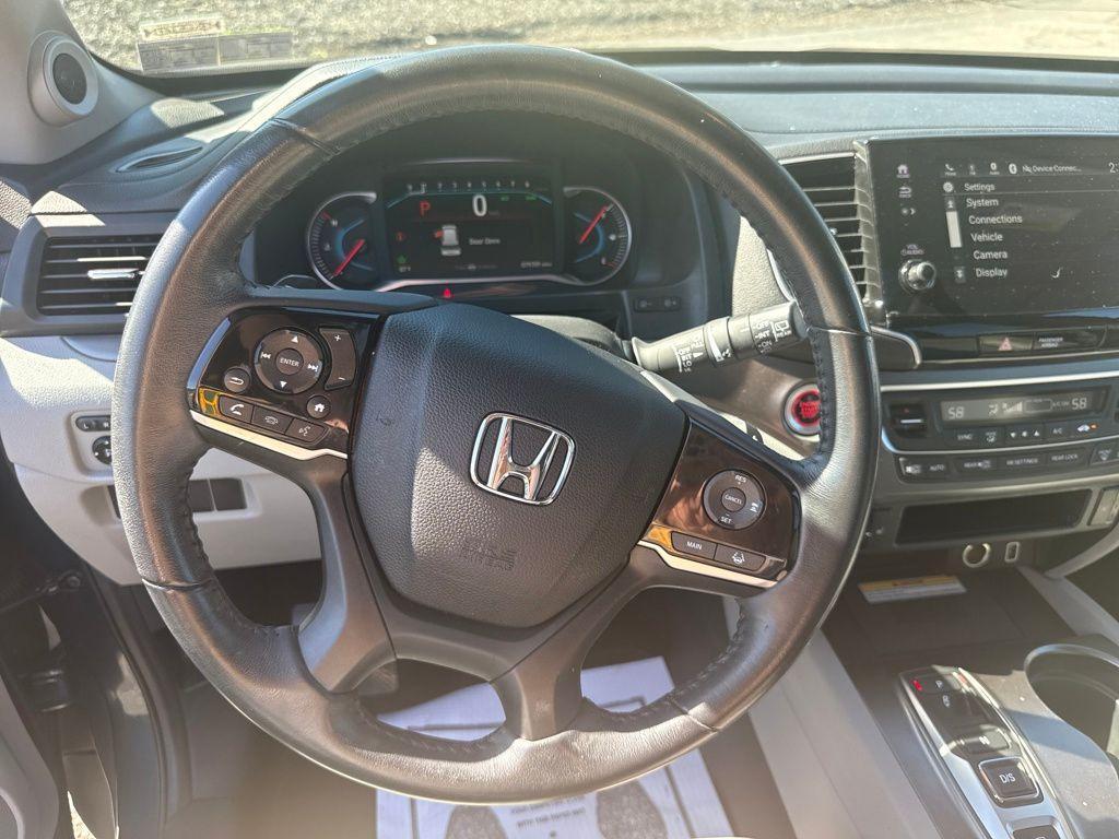 used 2022 Honda Pilot car, priced at $27,000