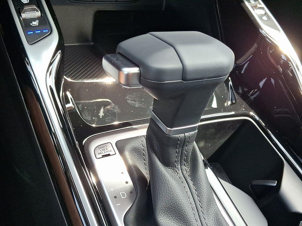 new 2025 Kia Sorento car, priced at $42,966