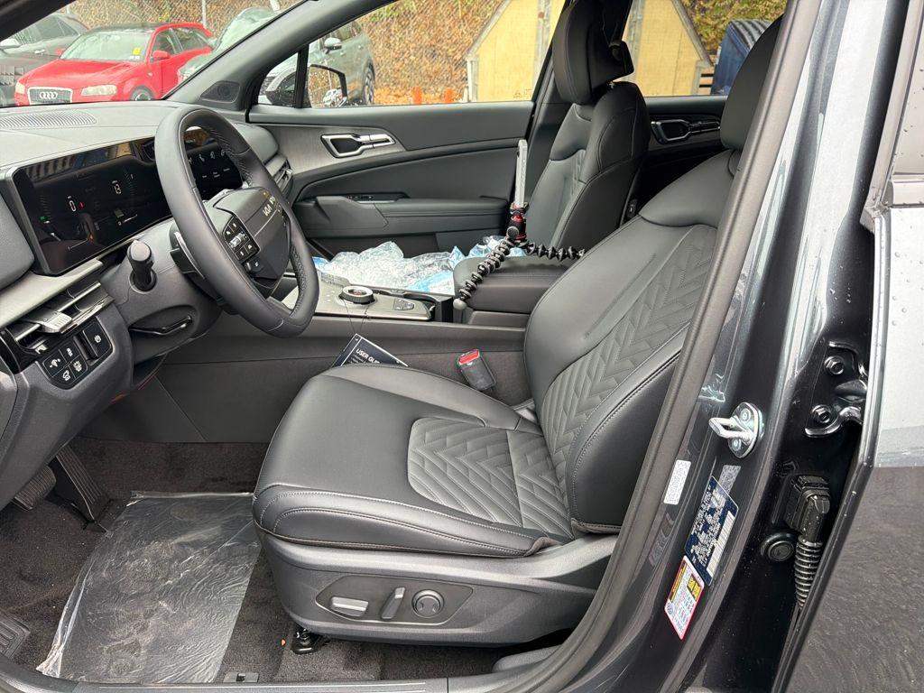 new 2026 Kia Sportage Hybrid car, priced at $36,274