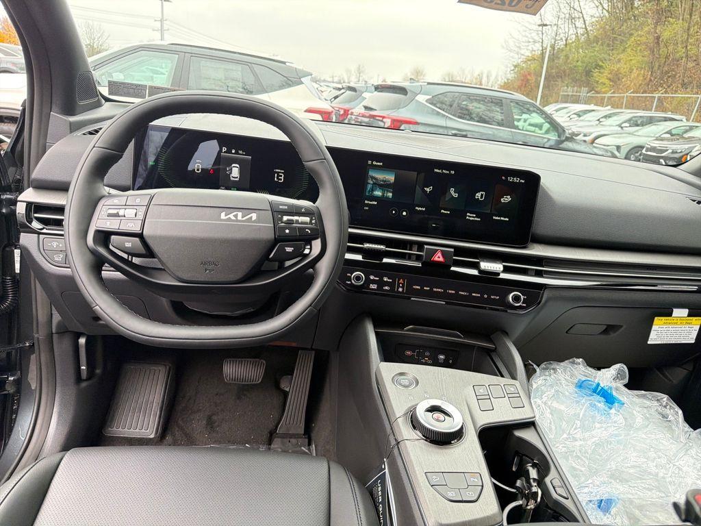 new 2026 Kia Sportage Hybrid car, priced at $36,274